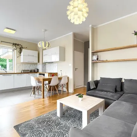 Margi Max Apartament דירה Bezrzecze